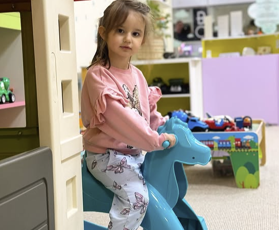 • дитяча кімната Ужгород • дитяча ігрова кімната Ужгород • дитяча кімната в ТЦ • ігрова кімната для дітей • дитяча кімната для дітей • ігрова дитяча кімната • кімната для дітей у торговому центрі • дитяча кімната Закарпаття • Ігрова зона для дітей Ужгород • дитячі розваги Ужгород • де пограти з дитиною в Ужгороді • дитячий простір Ужгород